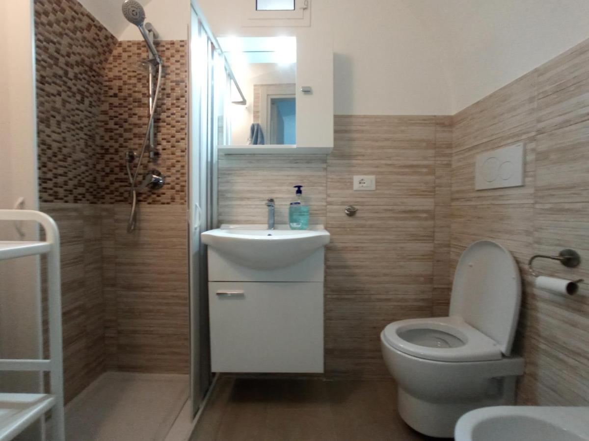 פולינאנו א מארה Casa Vacanze Iremia מראה חיצוני תמונה